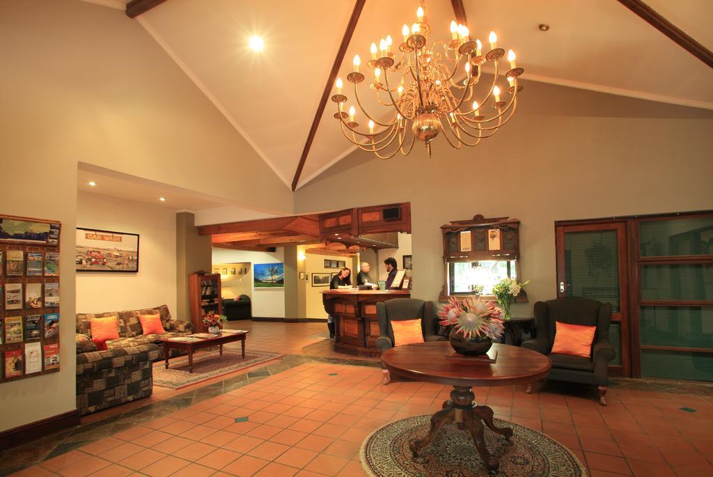 Far Hills Country Hotel Victoria Bay Esterno foto